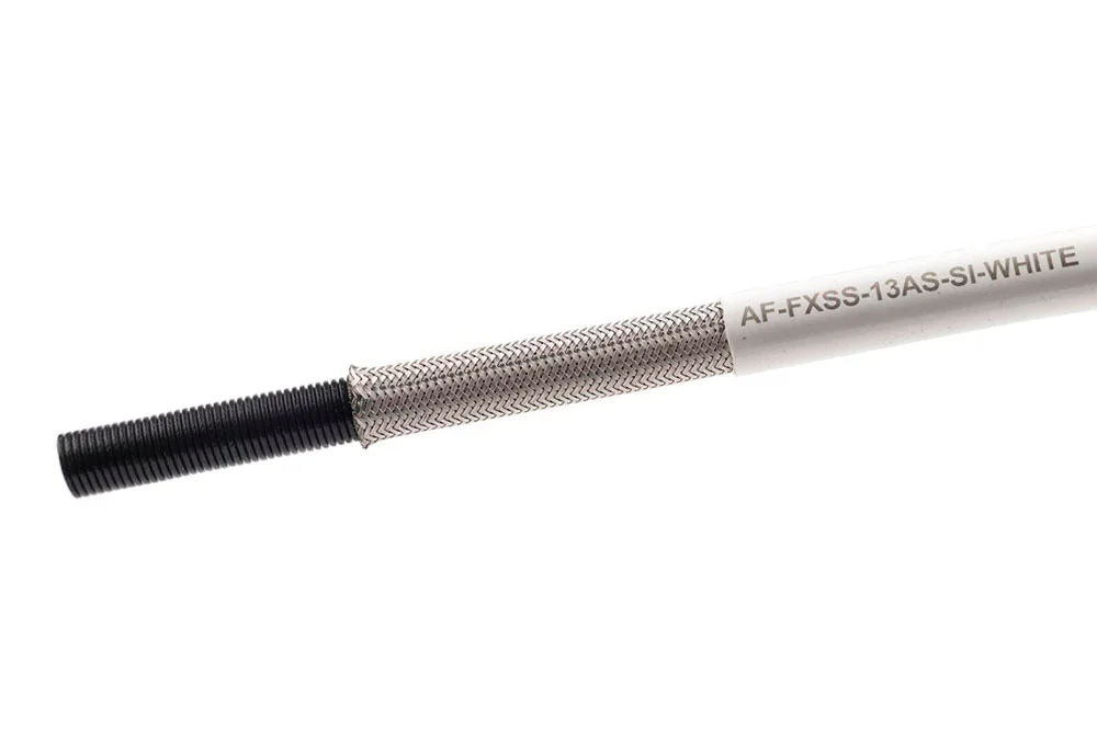 Tubo in teflon antistatico con treccia in acciaio AISI 304 e strato protettivo in gomma siliconica, HYPERLINE FX