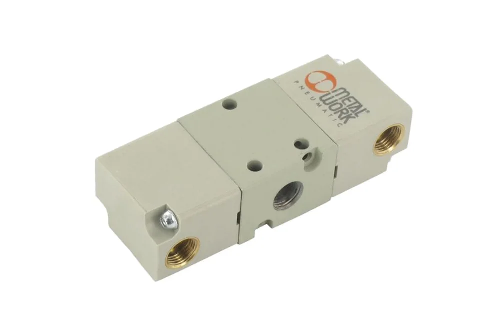 Valvola deviatrice pneumatica comandata pneumaticamente, bistabile, 3/2, serie 70